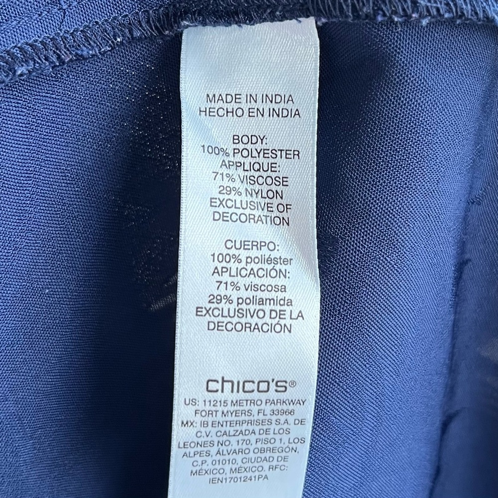 •Chico's• Popover Blouse with Embroidered Floral Velvet Detail - Size 12 - Picture 8 of 10